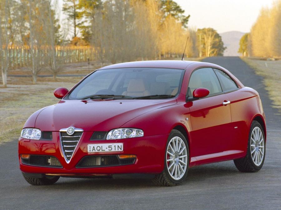  Alfa Romeo GT (937C) 2004 года  (AU) (фото 12 из 17)